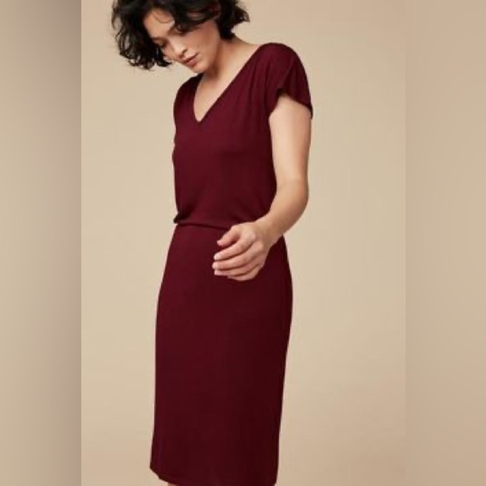 Amour Vert Calin cap sleeve sweater dress plum burgundy small